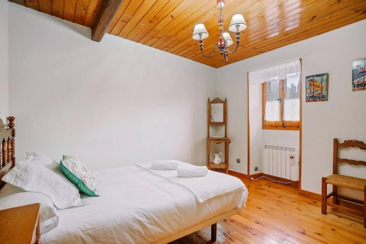 Casa Rural Arix Sallent de Gállego Eksteriør bilde
